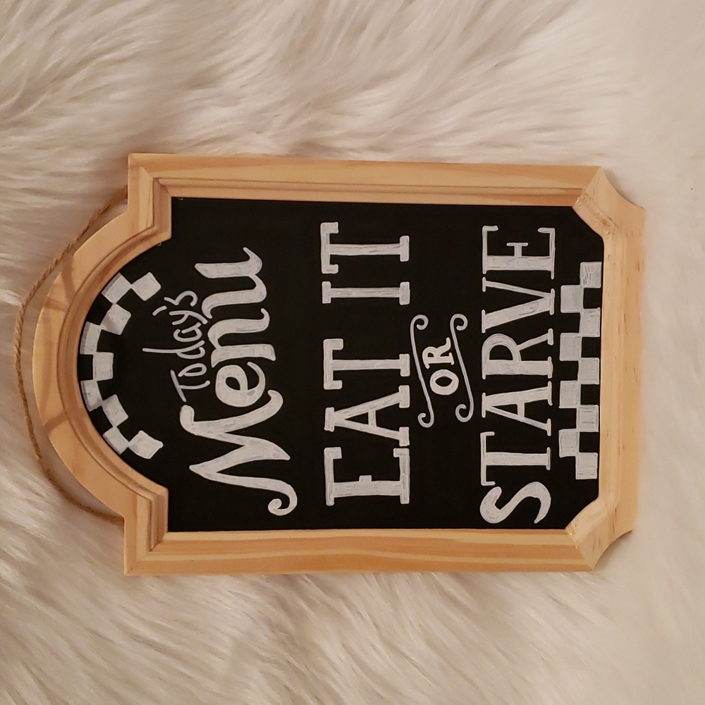 Kitchen Wall Decor / Eat It or Starve